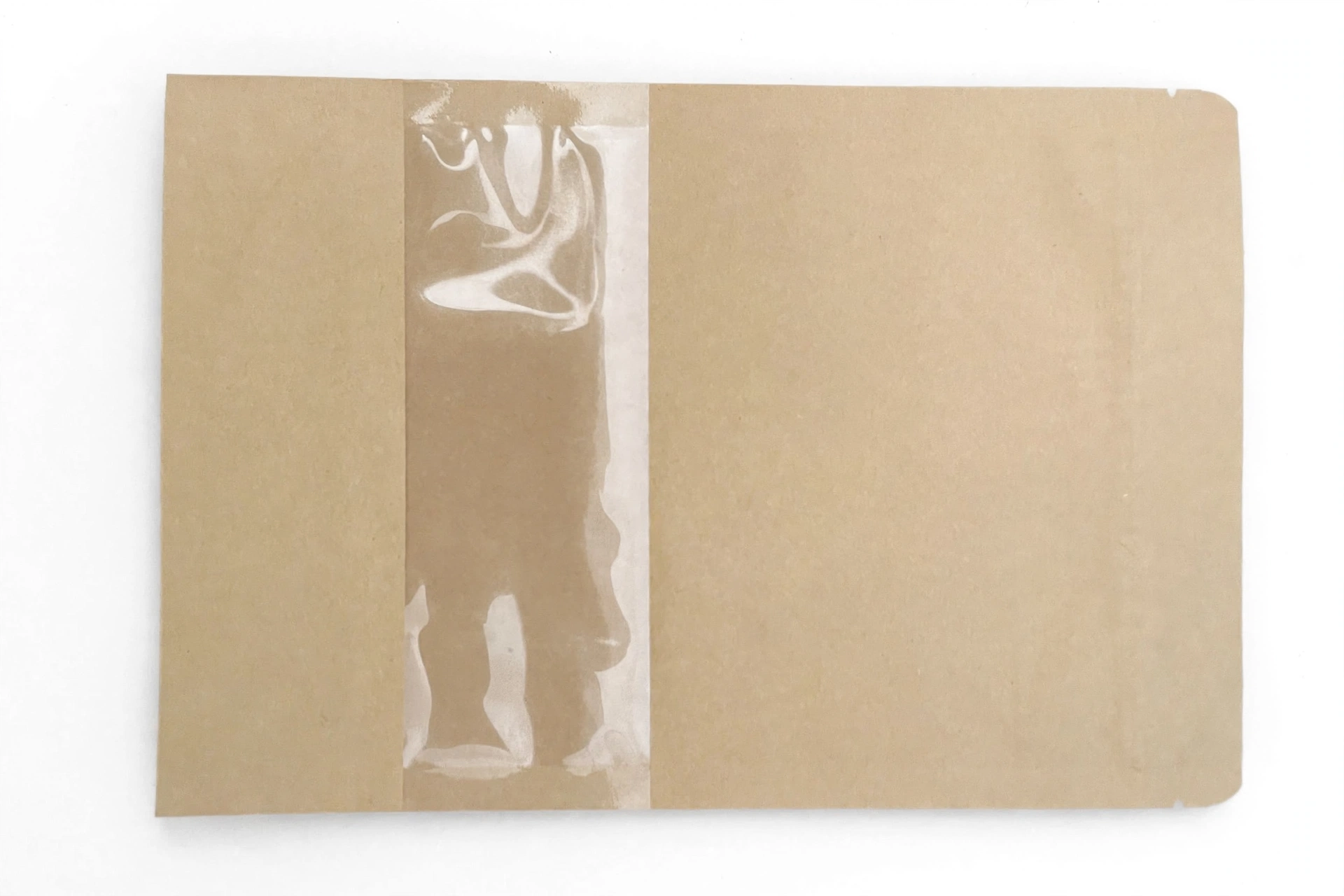 kraft_pouch_flatlay